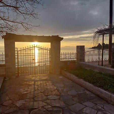 Homico 1 Lefokastro Villa Екстериор снимка